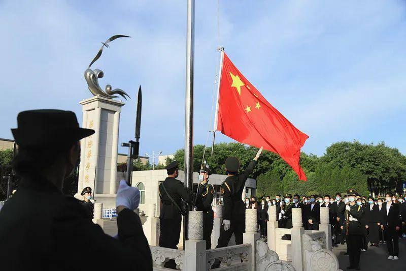 救援中世纪女王